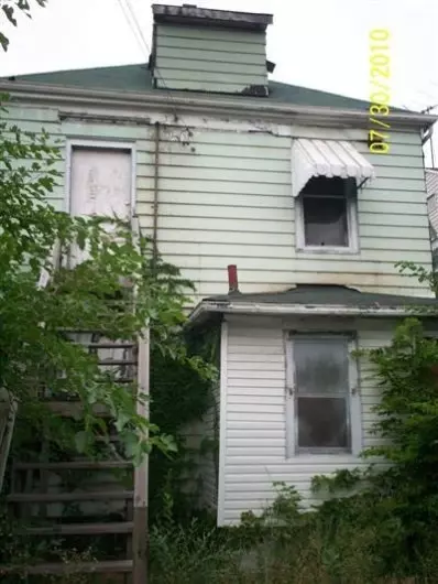 613 Jefferson St, Gary, IN 46402 photo 9