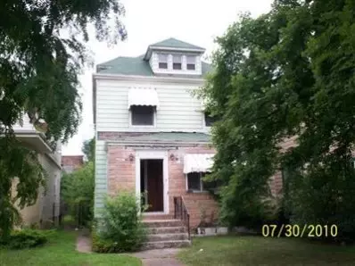 613 Jefferson St, Gary, IN 46402 photo 1