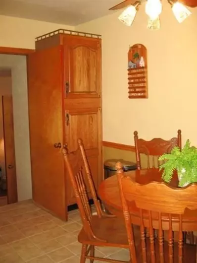 1004 N Dwiggins Ave, Griffith, IN 46319 photo 7