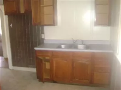 418 Roosevelt St, Gary, IN 46404 photo 3