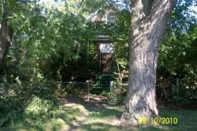 1029 Ellsworth Pl, Gary, IN 46404 photo 1