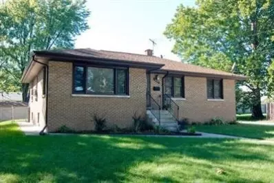 834 N Lafayette, Griffith, IN 46319 photo 1