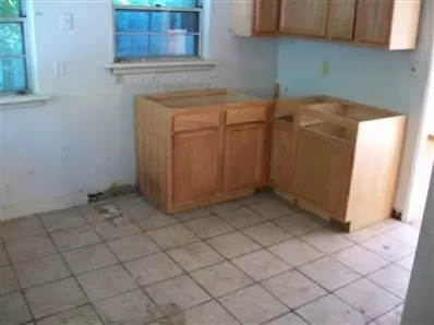 1248 E 36th Ave, Gary, IN 46409 photo 3
