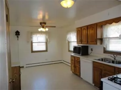 2033 Schrage Ave, Whiting, IN 46394 photo 5