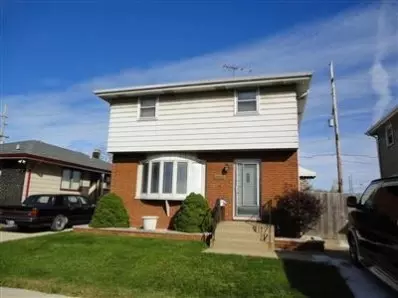 2033 Schrage Ave, Whiting, IN 46394 photo 1