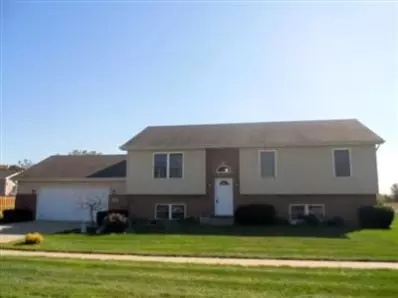 360 Franciscan Dr, Valparaiso, IN 46385 photo 1