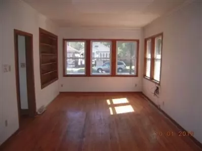 3752 Jefferson St, Gary, IN 46408 photo 2