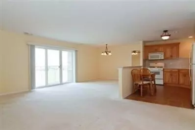 507 Swan Dr #2-E, Dyer, IN 46311 photo 3