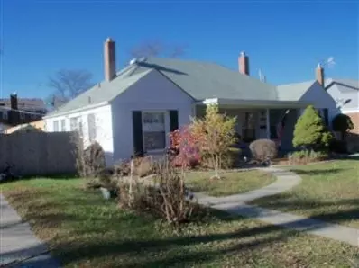 8144 Manor, Munster, IN 46321 photo 1
