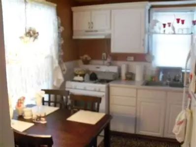 8146 Manor, Munster, IN 46321 photo 5