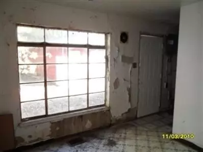 1207 Allen St, Gary, IN 46403 photo 5
