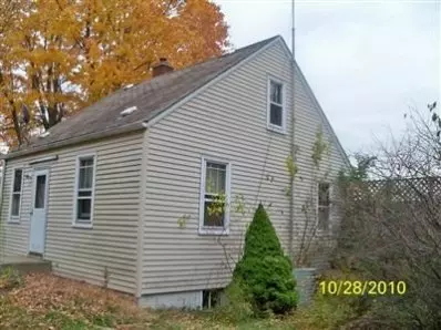 146 Memory Ln, Chesterton, IN 46304 photo 3