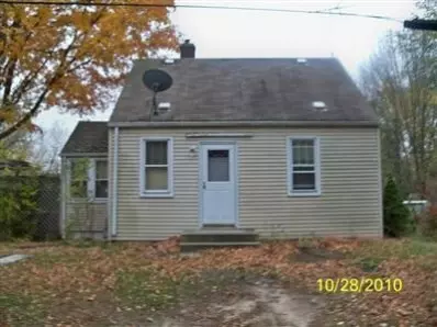 146 Memory Ln, Chesterton, IN 46304 photo 1