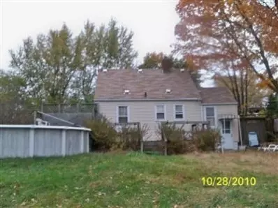 146 Memory Ln, Chesterton, IN 46304 photo 5