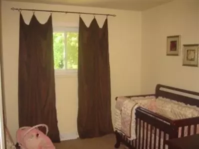8008 Hemlock Ave, Gary, IN 46403 photo 8
