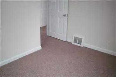 214 N Lindberg, Griffith, IN 46319 photo 10