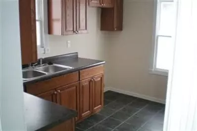 214 N Lindberg, Griffith, IN 46319 photo 6