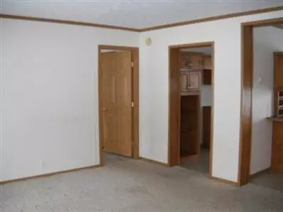 1464 E 925, Hamlet, IN 46532 photo 4