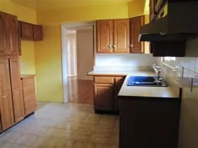 6715 Hemlock, Gary, IN 46403 photo 5