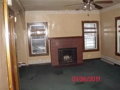 332 E 43rd Ave, Gary, IN 46409 photo 2
