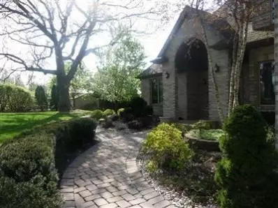 9501 E 93rd, Crown Point, IN 46307 photo 3