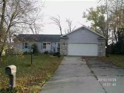 4499 E Fox Run Dr, Syracuse, IN 46567 photo 1