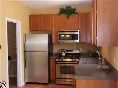 902 E 115th Pl, Crown Point, IN 46307 photo 3