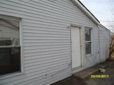 1960 Wright St, Gary, IN 46404 photo 2