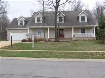 36 Covington Dr, Valparaiso, IN 46385 photo 1