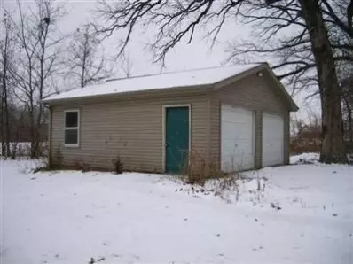 101 N 70, Winamac, IN 46996 photo 2