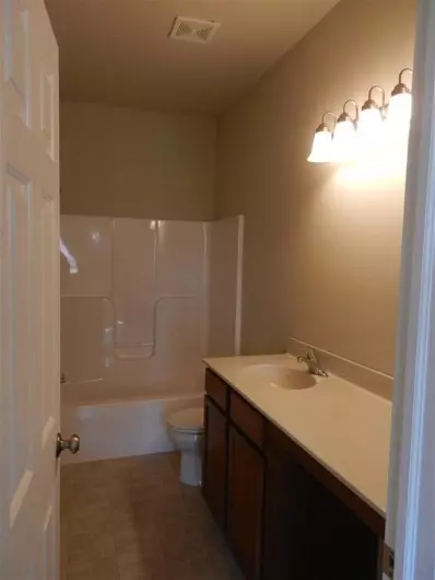 7565 E 111th Ln, Crown Point, IN 46307 photo 5