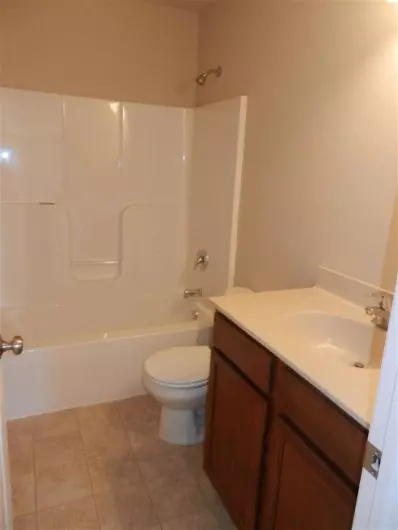 7565 E 111th Ln, Crown Point, IN 46307 photo 10