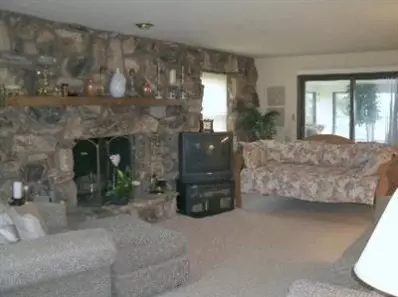 2489 E Lakeshore Dr, Crown Point, IN 46307 photo 8