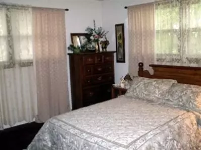 2489 E Lakeshore Dr, Crown Point, IN 46307 photo 10