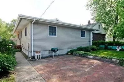924 E 15th Ave, Gary, IN 46407 photo 8