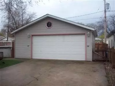 904 N Indiana Ave, Griffith, IN 46319 photo 2