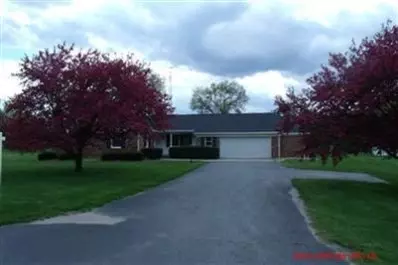 6989 Windsor Dr, De Motte, IN 46310 photo 1