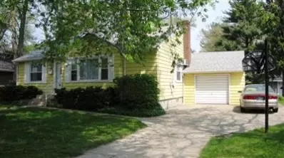 1104 E Lake St, Griffith, IN 46319 photo 1