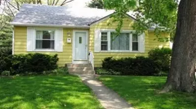 1104 E Lake St, Griffith, IN 46319 photo 2