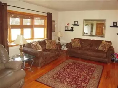 407 Cherry Hill Rd, Dyer, IN 46311 photo 2