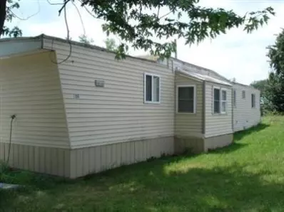 108 E Bates St, Hebron, IN 46341 photo 1
