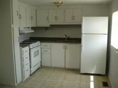 108 E Bates St, Hebron, IN 46341 photo 9