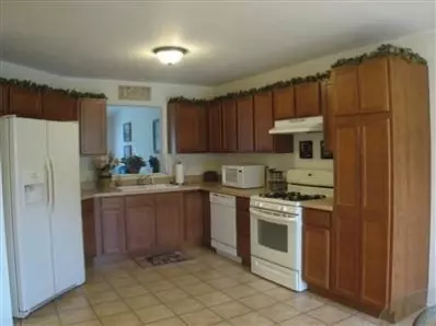 7021 Tompkins Ct, Griffith, IN 46319 photo 5