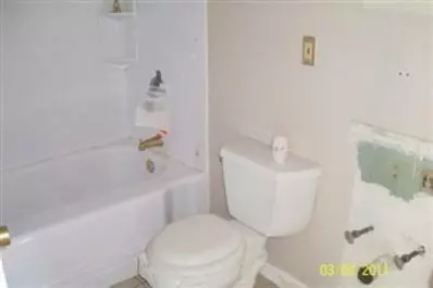 835 S Cline Ave, Griffith, IN 46319 photo 6