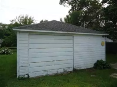 301 E Main St, Brook, IN 47922 photo 4