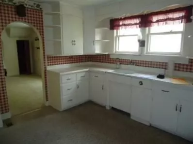 301 E Main St, Brook, IN 47922 photo 5