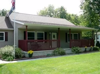9815 E Rustic Dr, De Motte, IN 46310 photo 2