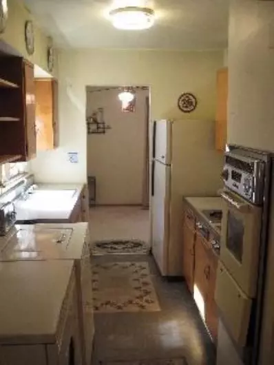 7013 Southeastern Ave, Hammond, IN 46324 photo 4