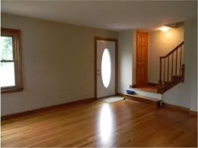 817 N Broad, Griffith, IN 46319 photo 8