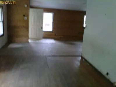 2119 Elm St, Griffith, IN 46319 photo 2